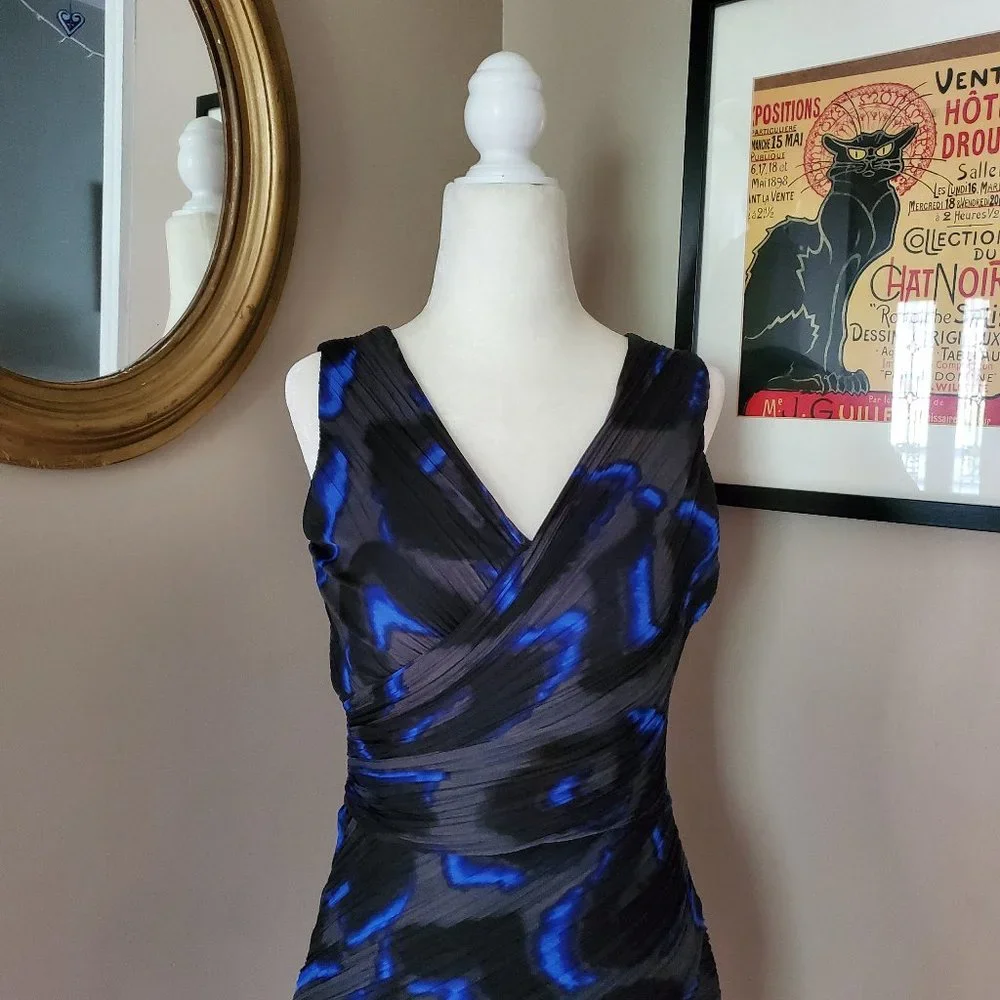 Halston Heritage Blue and Gray Pleated Dress Size 4 - Picture 9 of 16